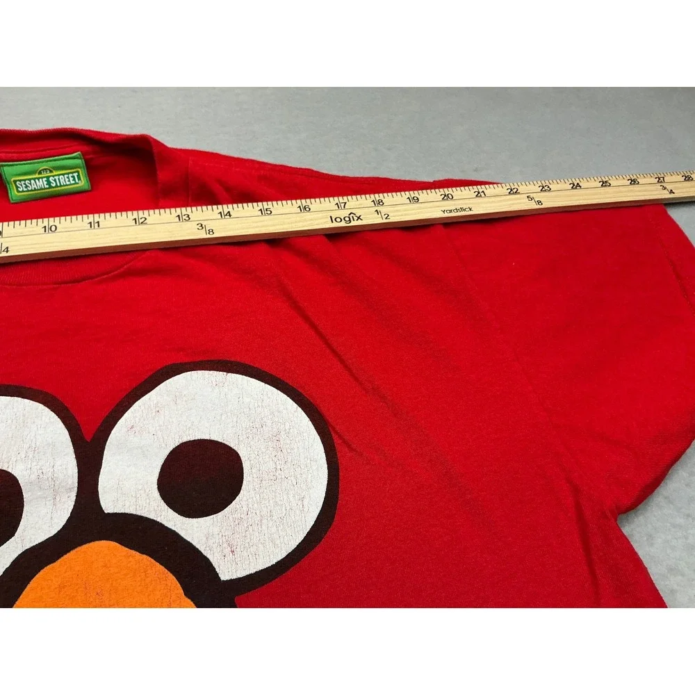 Sesame Street Vintage Elmo Big Face Graphic‎ T-Shirt Red Large 2009 Streetwear